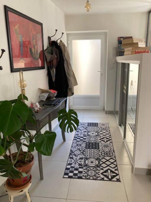 Loft Au Coeur De Nimes Nîmes Exterior foto